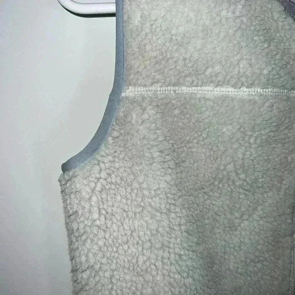 Patagonia® Worn Wear W's Classic Retro-X® Vest xs - Picture 3 of 12